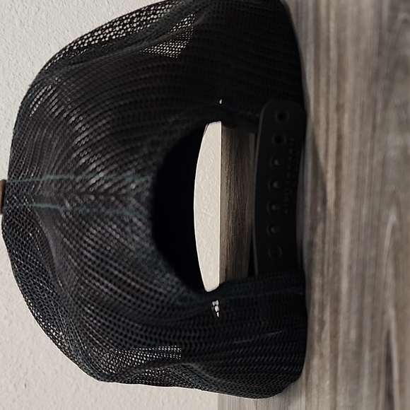 Black Rock Coffee Bend Oregon Camouflage Trucker Hat with Leather Oregon Patch - Picture 4 of 8